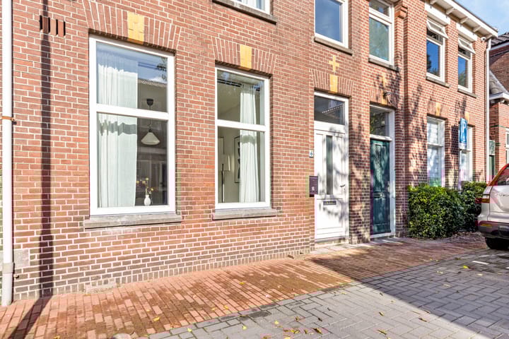 Foto 19 van Tolstoistraat 16