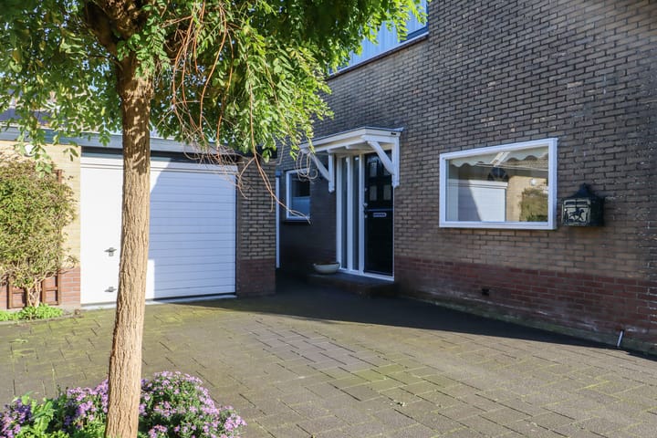 Foto 5 van Bernhardlaan 26