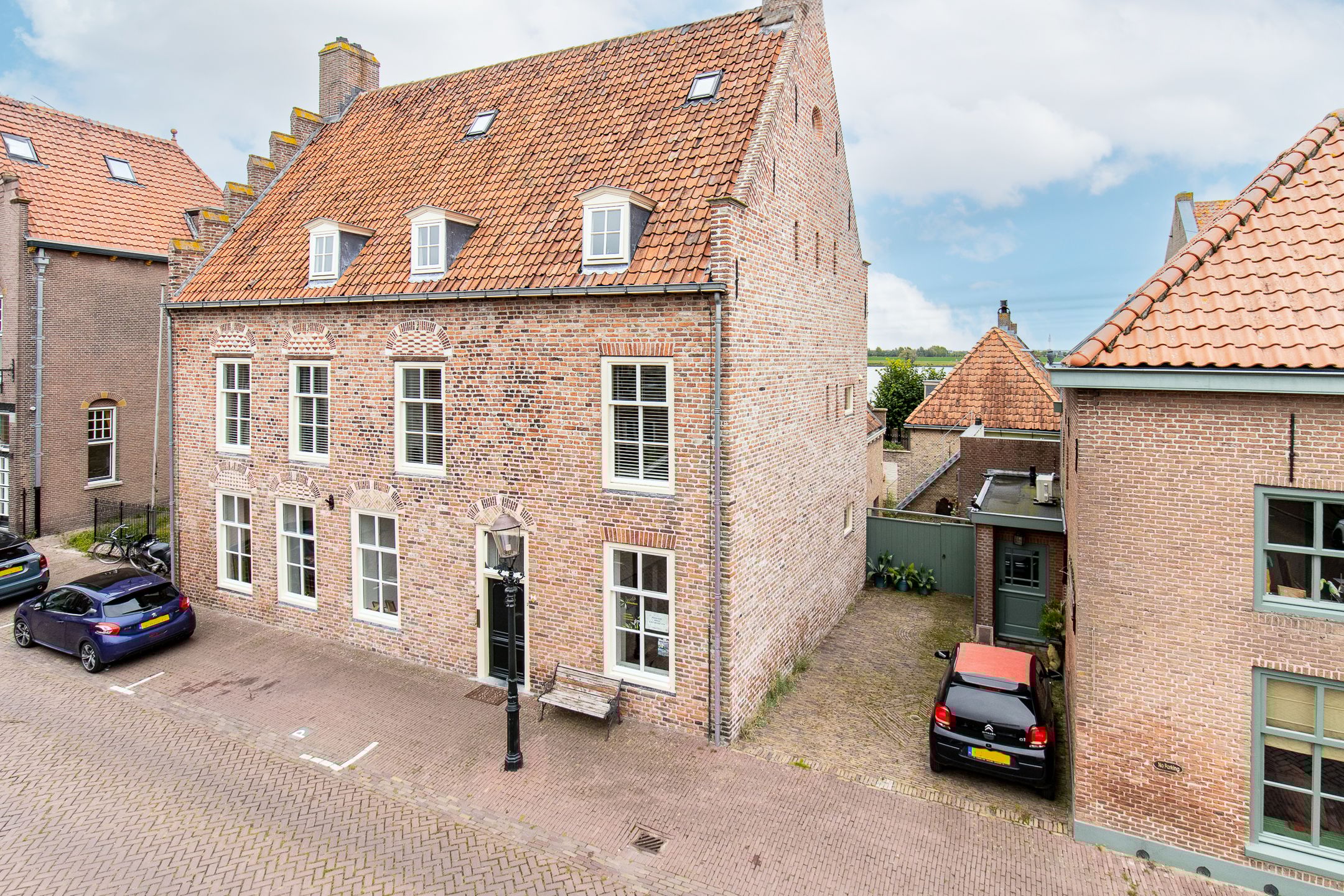 Photo 6 of Molenstraat 2