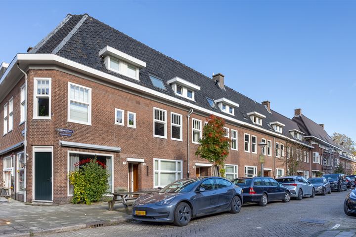 Bekijk foto 32 van Herschelstraat 5