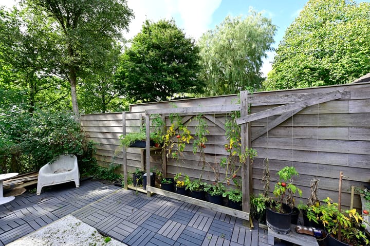 Foto 4 van Topaas 19