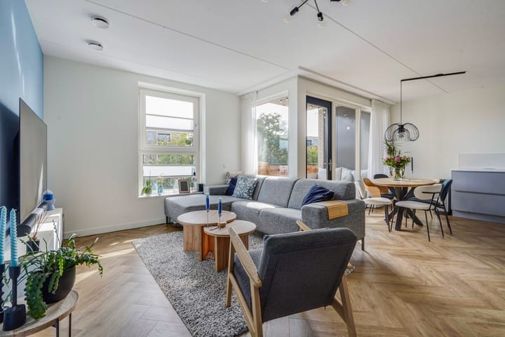 Foto 11 van Verwoldestraat 88