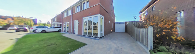 Bekijk 360° foto van Voortuin van Pastoor van Ervenstraat 49