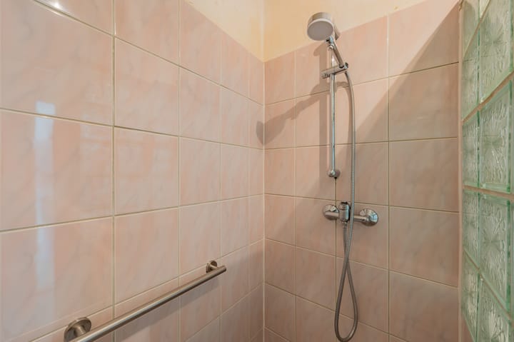 Foto 30 van Urkerstraat 1