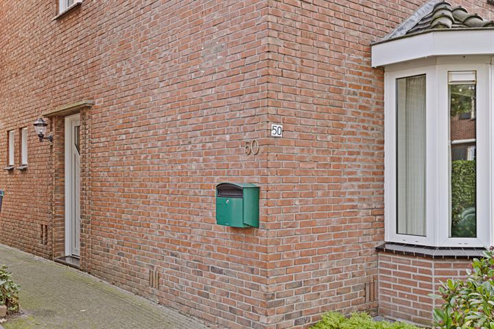 Bekijk foto 3 van Haerstraat 50