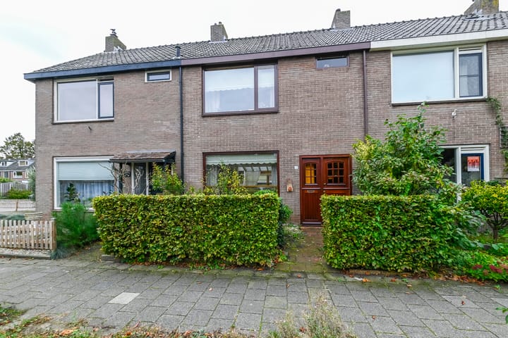 Foto 1 van Van Poelgeestlaan 17