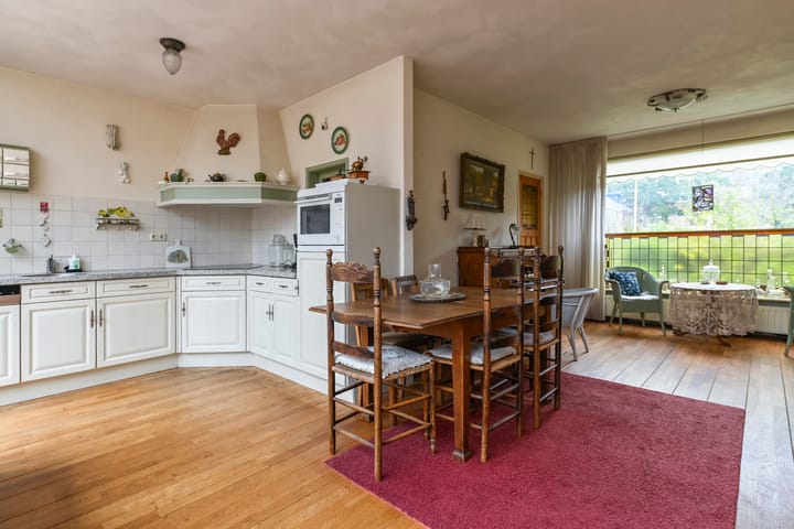 Foto 9 van Van Poelgeestlaan 17