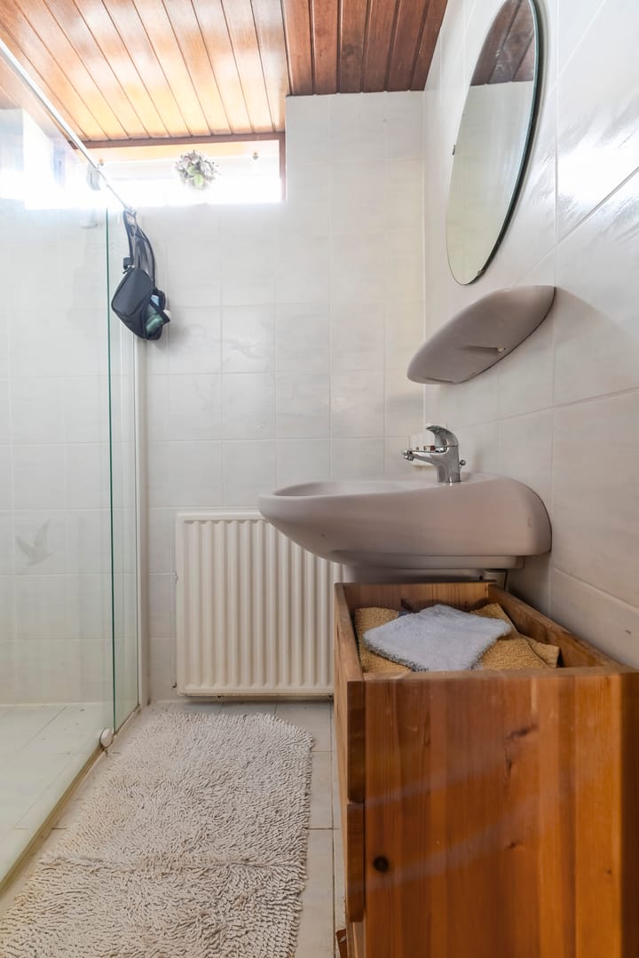 Foto 19 van Van Poelgeestlaan 17