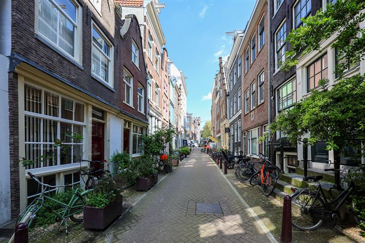 Bekijk foto 30 van Binnen Wieringerstraat 24