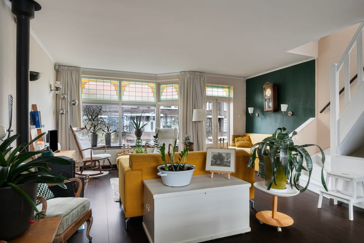 Foto 28 van Van Ruijsdaellaan 25