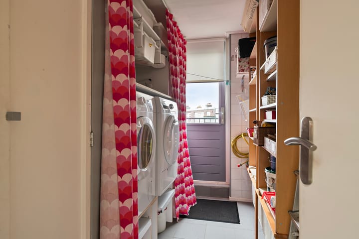 Foto 41 van Van Ruijsdaellaan 25