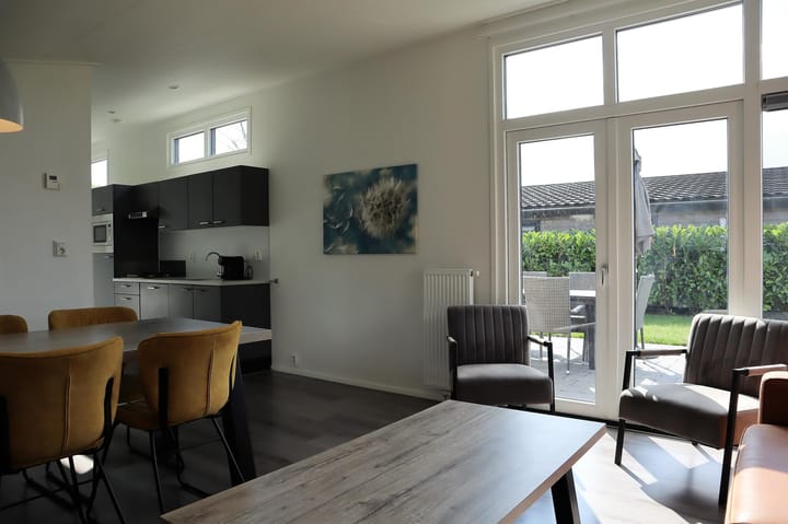 Foto 4 van Lijsbeth Tijsweg 7-71