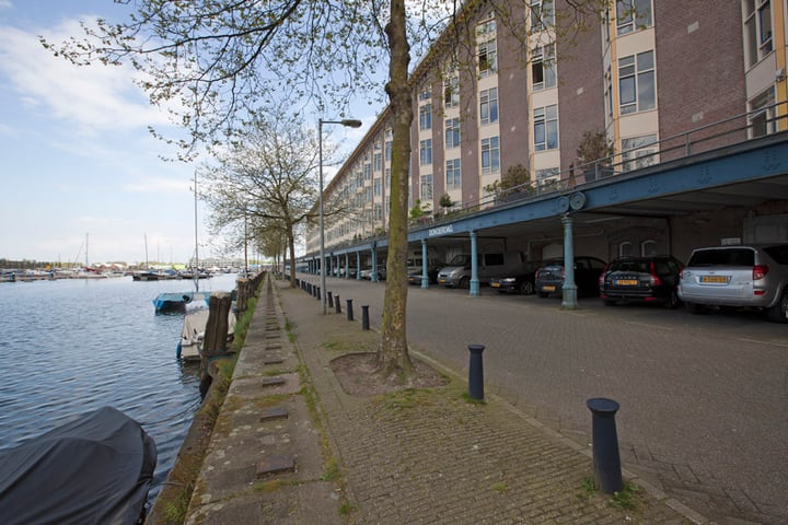 Zeeburgerkade 330