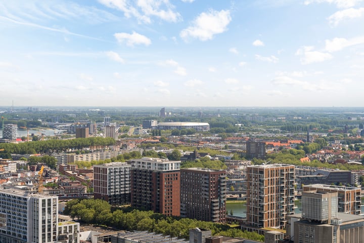 Bekijk foto 40 van Landverhuizersplein 136