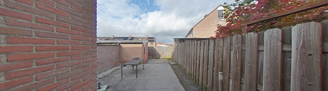 View 360° photo of achtertuin of Oosterstraat 32