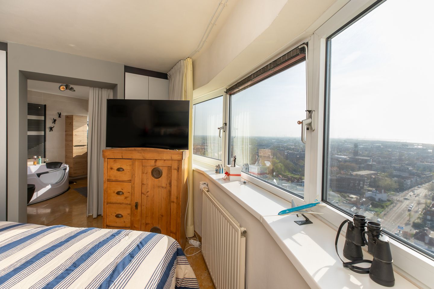 Photo 25 of Boulevard Bankert 870