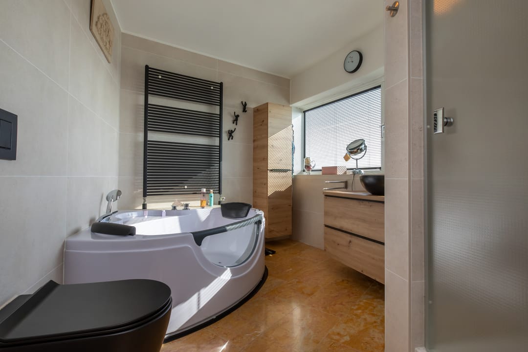 Photo 28 of Boulevard Bankert 870