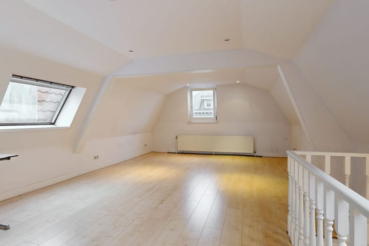 Foto 29 van Denneweg 25-D