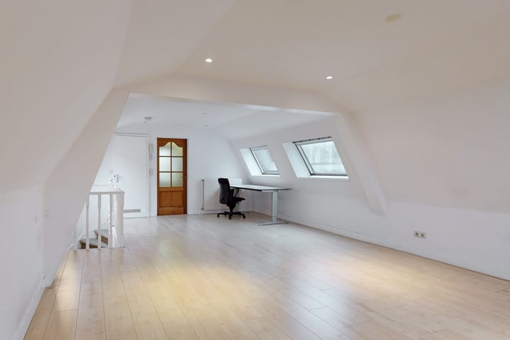 Foto 30 van Denneweg 25-D