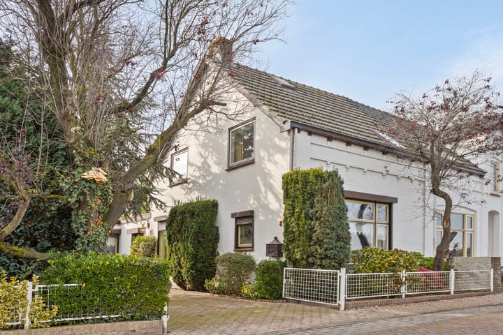 Maasbandijk 8 A