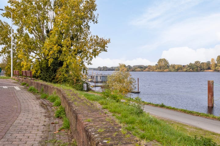 Foto 2 van Maasbandijk 8-A