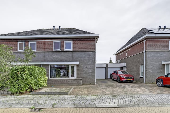 Foto 6 van Heermanstraat 8