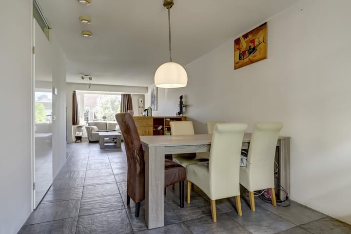 Foto 15 van Heermanstraat 8