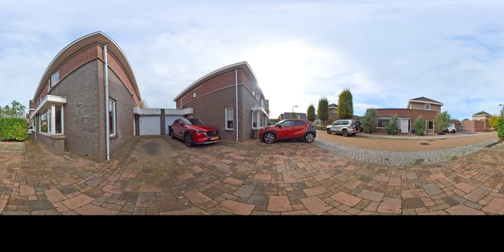 Foto 38 van Heermanstraat 8