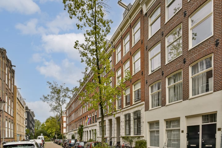 View photo 18 of Eerste Nassaustraat 12-3