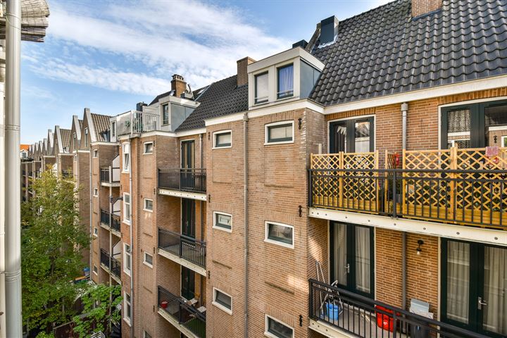 Bekijk foto 15 van Czaar Peterstraat 72-E