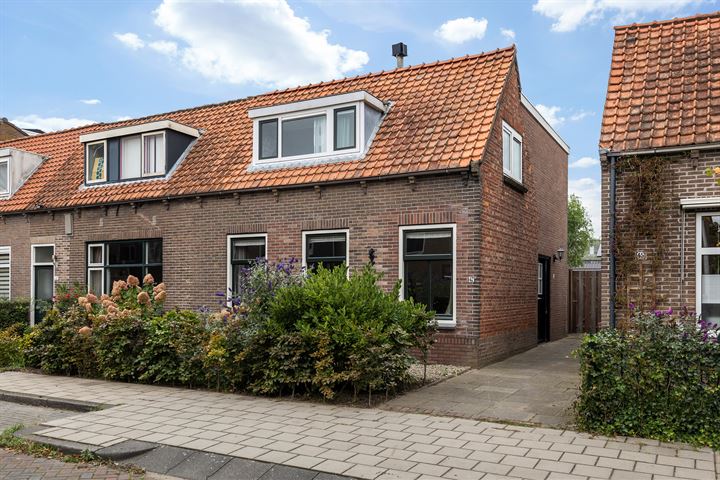 View photo 17 of Prins Hendrikweg 47