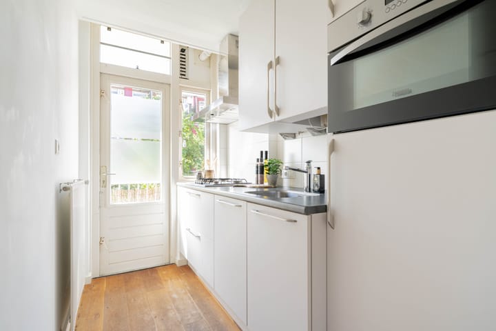 Foto 10 van Van Gentstraat 57-1