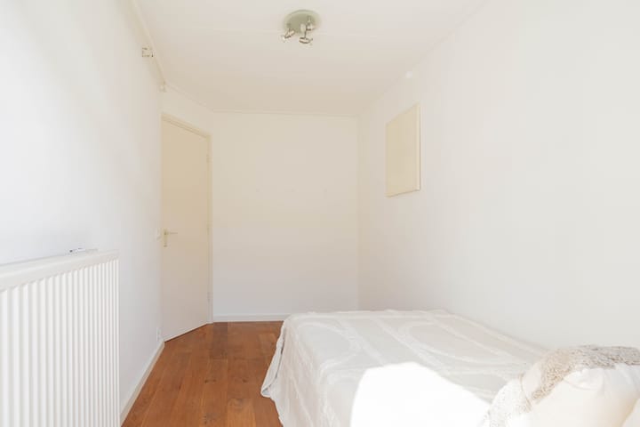 Foto 13 van Van Gentstraat 57-1