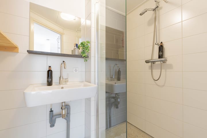 Foto 16 van Van Gentstraat 57-1