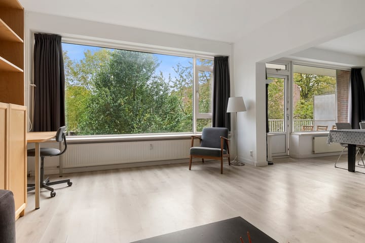 Photo 2 of Zuid-Hollandstraat 62-2