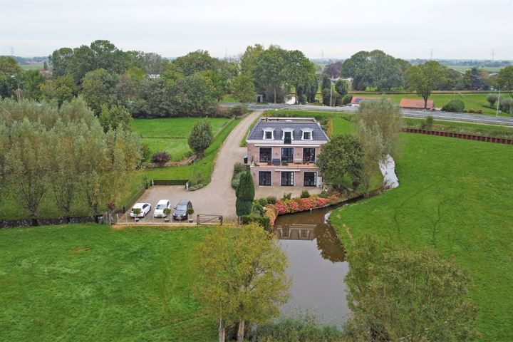 View photo 46 of Provincialeweg Oost 45