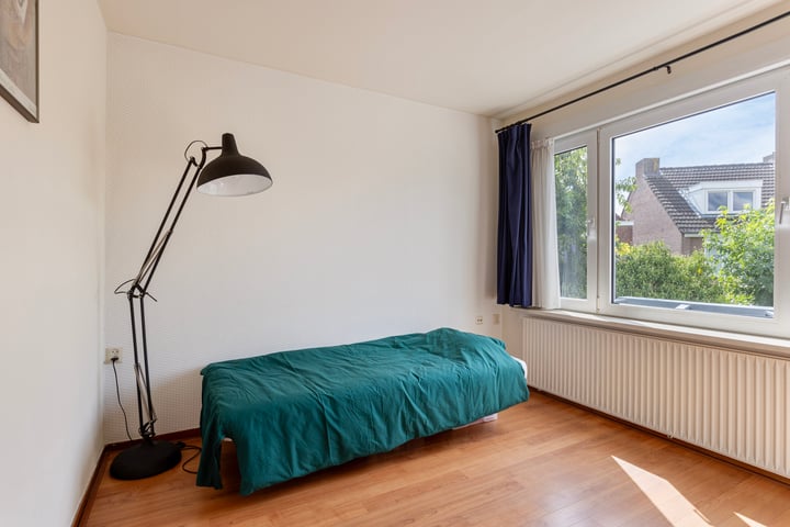 View photo 29 of Schalmstraat 34