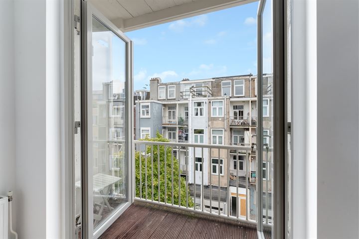 Bekijk foto 16 van Van Ostadestraat 376-3