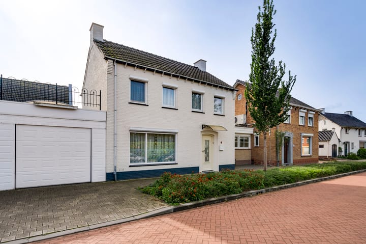 Foto 38 van Bloemartsstraat 6