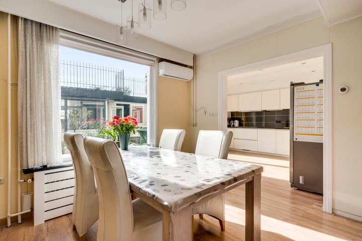 Foto 8 van Bloemartsstraat 6