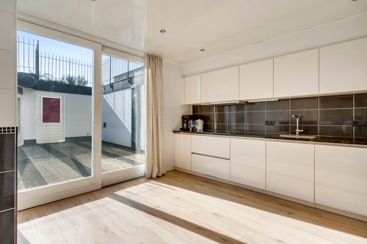 Foto 5 van Bloemartsstraat 6