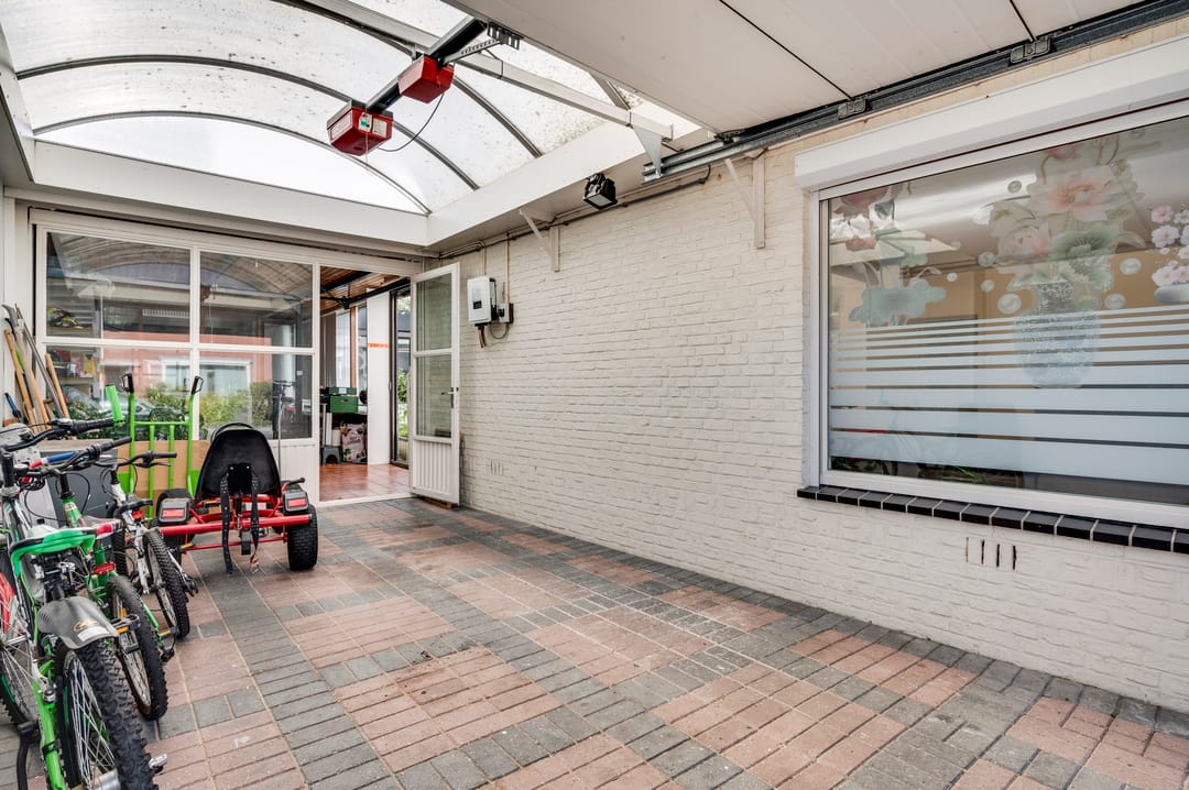 Foto 2 van Bloemartsstraat 6