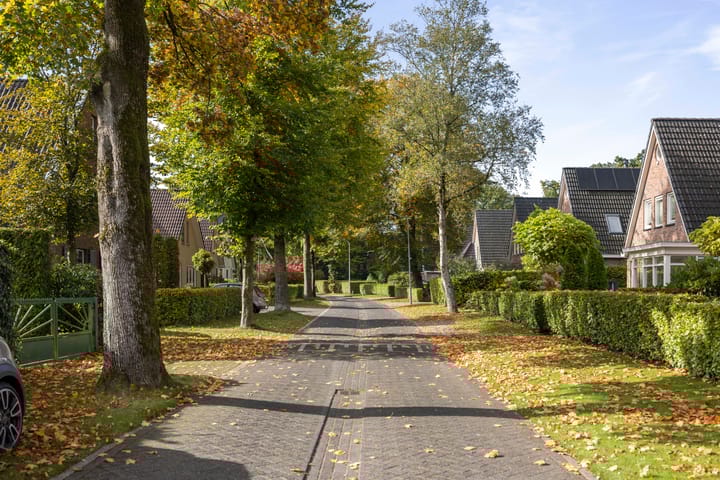 Foto 2 van Heuvellaan 2