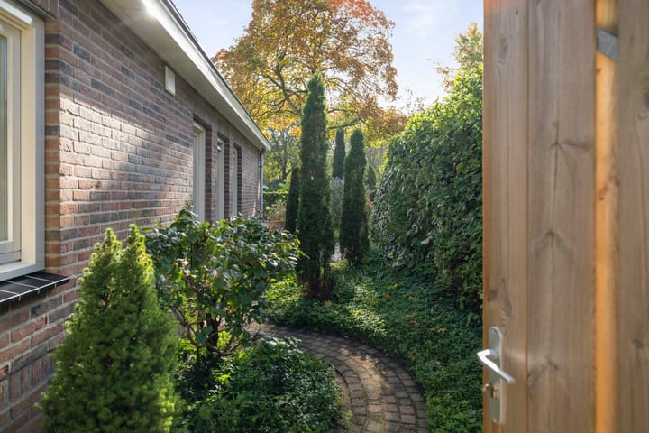 Foto 31 van Heuvellaan 2