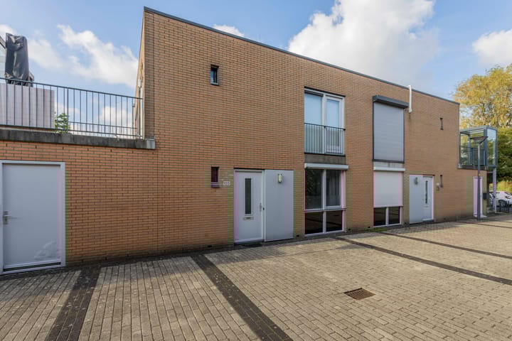 Foto 2 van Oosterschelde 105