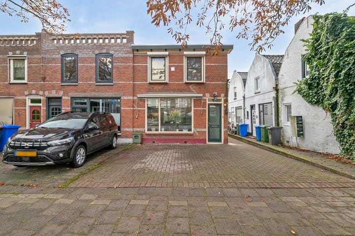 Foto 1 van Stationsweg 67