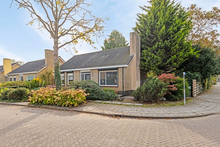 Photo 7 of Hazelaarstraat 22