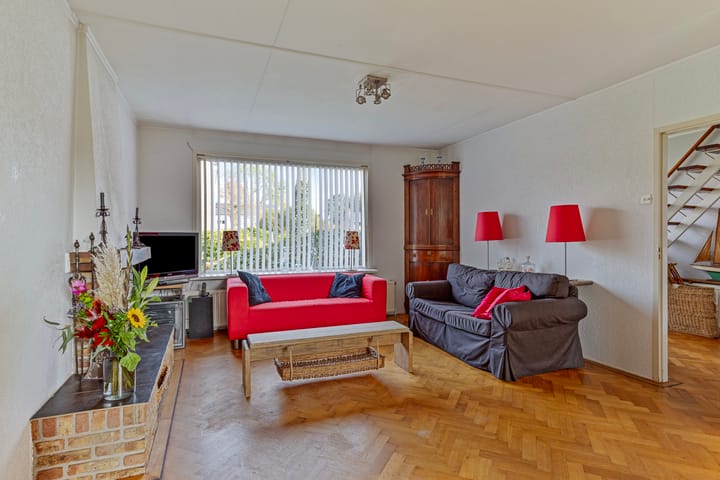 Photo 12 of Hazelaarstraat 22