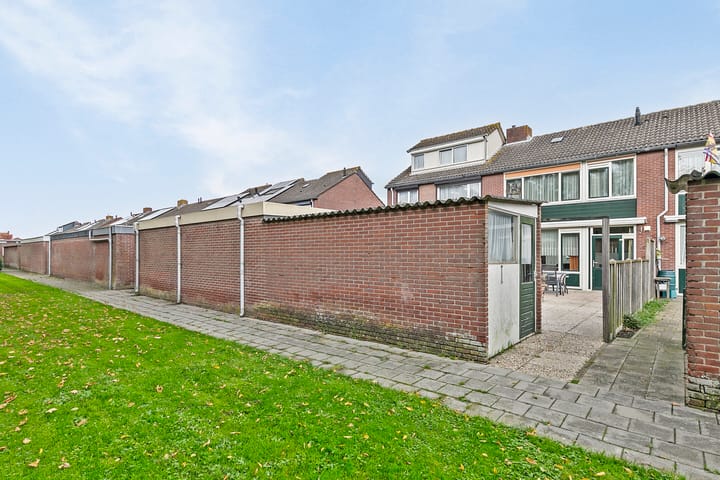 Foto 6 van Azaleastraat 7