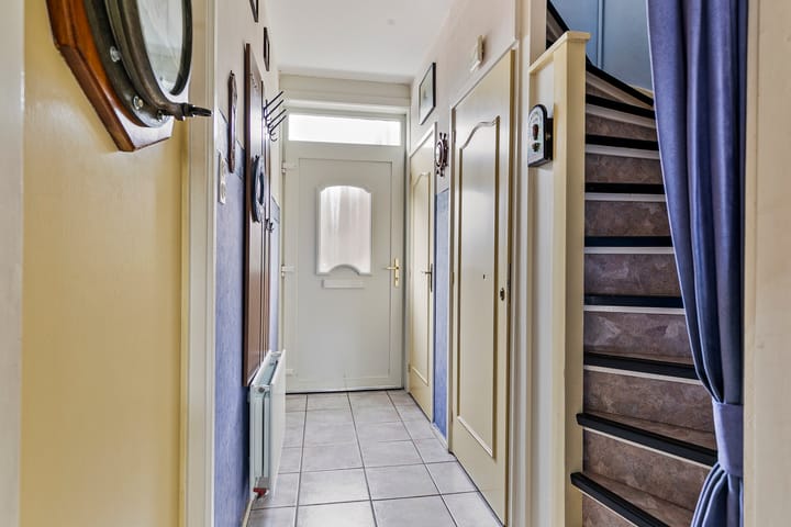 Foto 8 van Azaleastraat 7